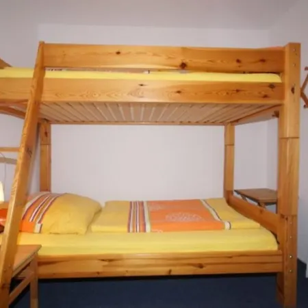 6 Personen Mit Privatem Bootsteg, Direkter Seelage, Kanu, Sauna Und Badewanne In *