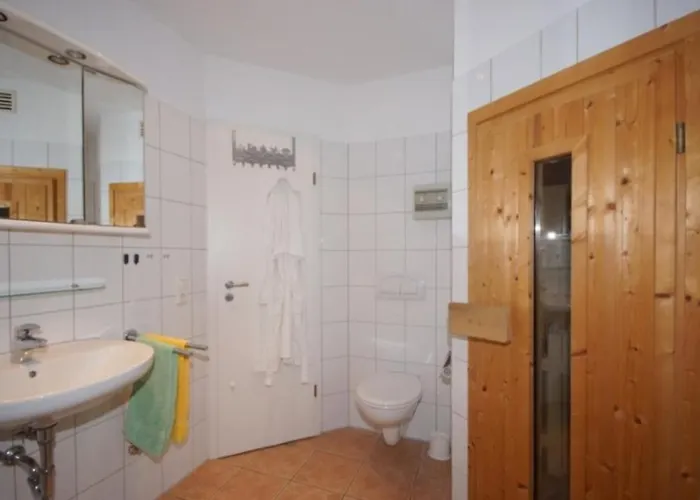 Hébergement de vacances 6 Personen Mit Privatem Bootsteg, Direkter Seelage, Kanu, Sauna Und Badewanne In Otterndorf