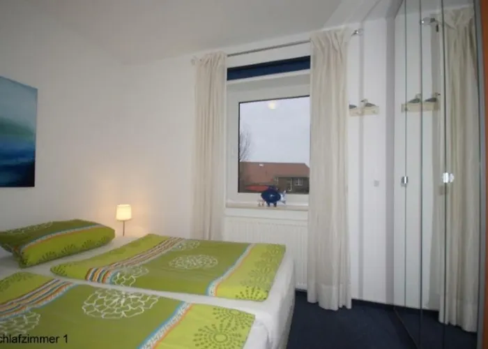6 Personen Mit Privatem Bootsteg, Direkter Seelage, Kanu, Sauna Und Badewanne In