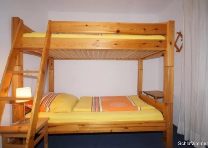 6 Personen Mit Privatem Bootsteg, Direkter Seelage, Kanu, Sauna Und Badewanne In *